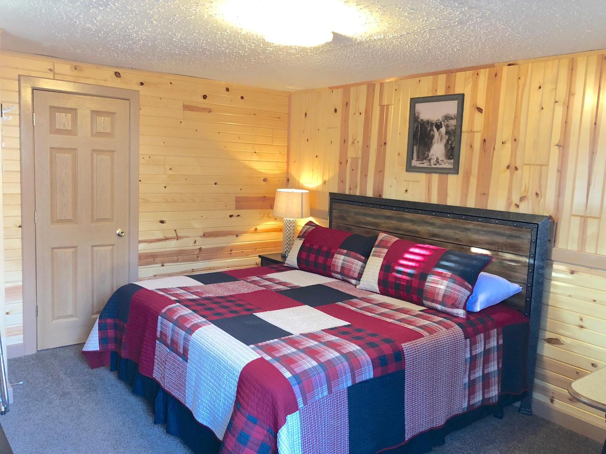 Rockerville Lodge & Cabins 奇斯顿 外观 照片