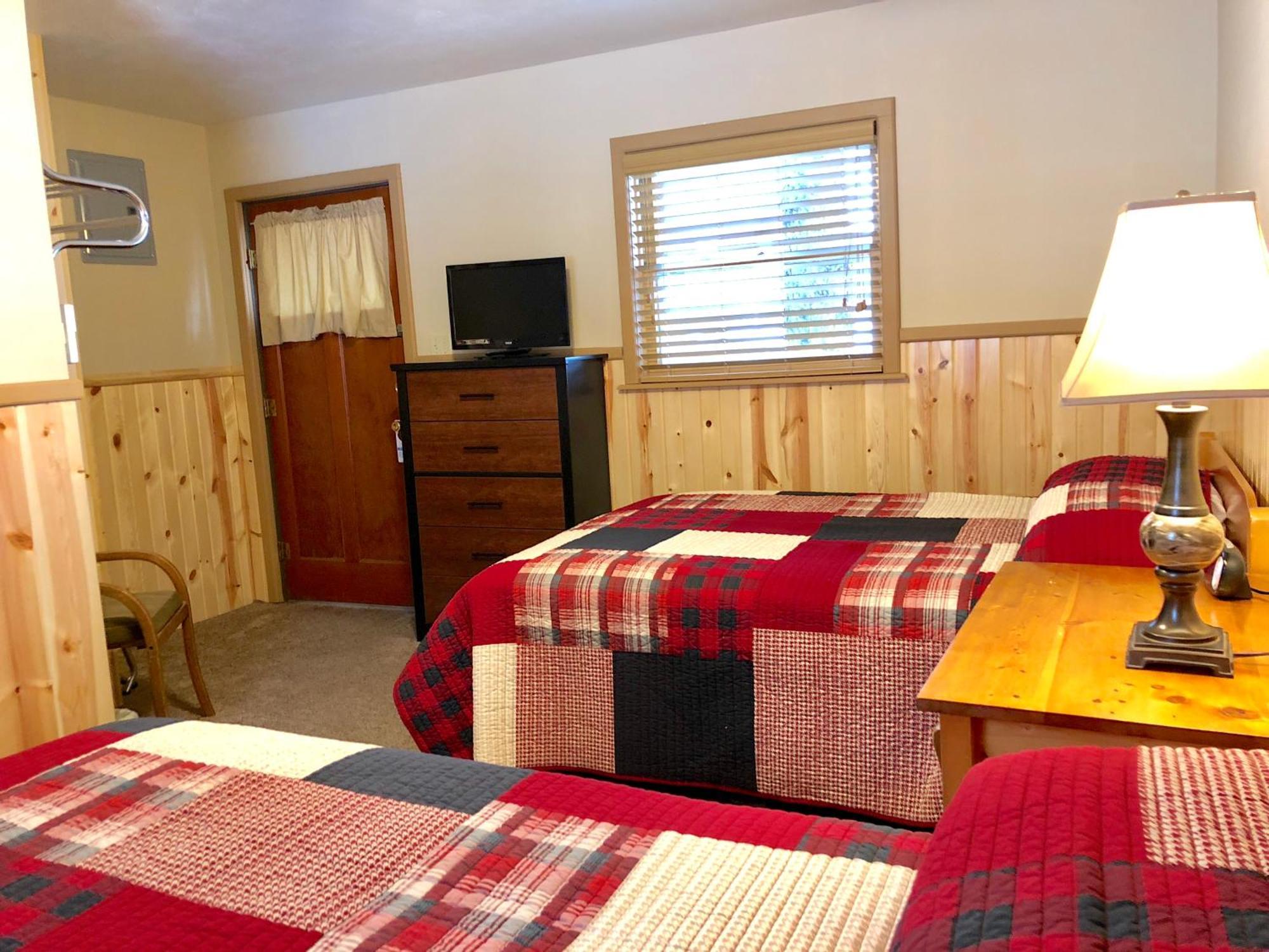 Rockerville Lodge & Cabins 奇斯顿 外观 照片